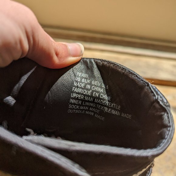 Cute Black Botties with Leather Strap and Buckle Size 8 - Picture 6 of 7